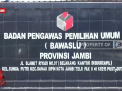 BAWASLU MINTA KPU KAJI ULANG PENETAPAN LOKASI KHUSUS TPS