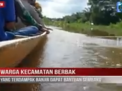 WARGA KECAMATAN BERBAK YANG TERDAMPAK BANJIR DAPAT BANTUAN SEMBAKO