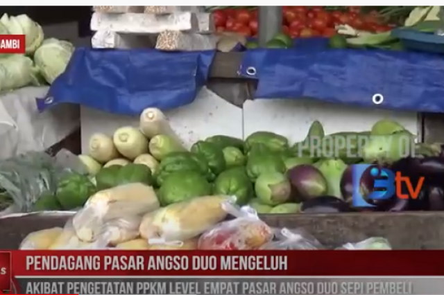 PENDAGANG PASAR ANGSO DUO MENGELUH