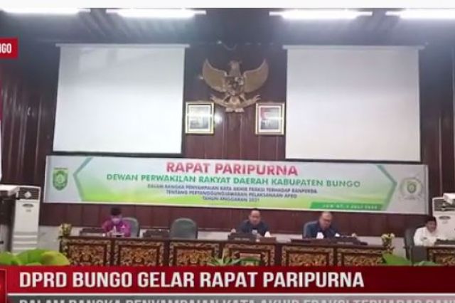 DPRD BUNGO GELAR RAPAT PARIPURNA