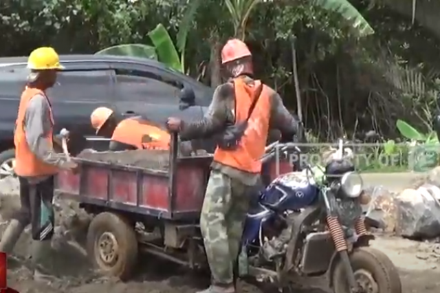 WAKIL BUPATI TANJUNG JABUNG TIMUR MONEV PEMBANGUNAN DI KECAMATAN KUALA JAMBI