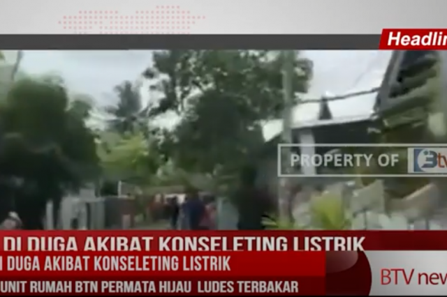 DI DUGA AKIBAT KONSELETING LISTRIK, 1 UNIT RUMAH BTN PERMATA HIJAU  LUDES TERBAKAR