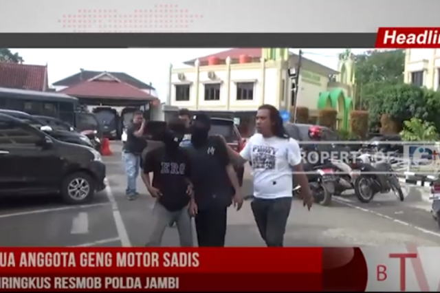 DUA ANGGOTA GENG MOTOR SADIS DIRINGKUS RESMOB POLDA JAMBI