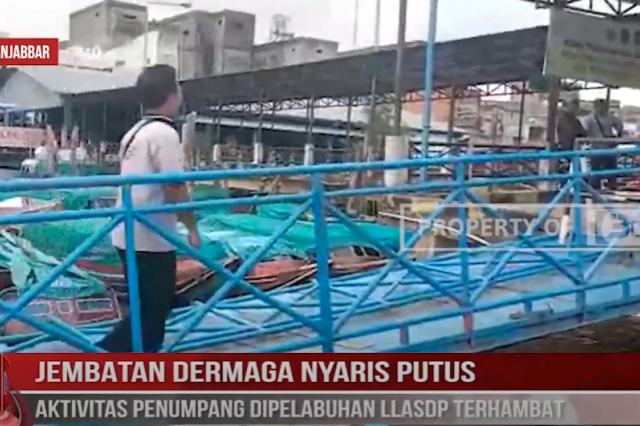 JEMBATAN DERMAGA NYARIS PUTUS, AKTIVITAS PENUMPANG DIPELABUHAN LLASDP TERHAMBAT