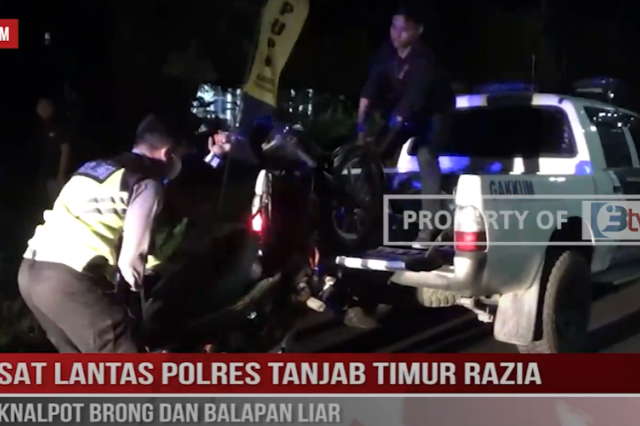 SAT LANTAS POLRES TANJAB TIMUR RAZIA KNALPOT BRONG DAN BALAPAN LIAR