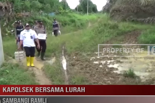 KAPOLSEK BERSAMA LURAH SAMBANGI RAMLI