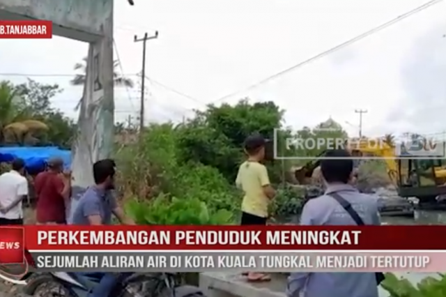 PERKEMBANGAN PENDUDUK MENINGKAT,SEJUMLAH ALIRAN AIR DI KOTA KUALA TUNGKAL MENJADI TERTUTUP