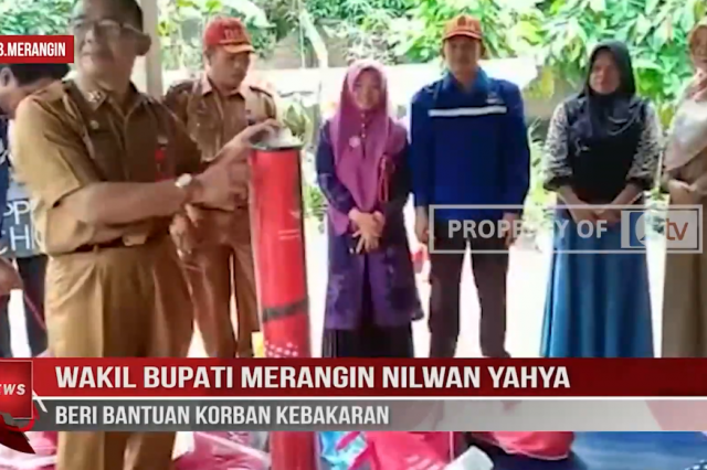 WAKIL BUPATI MERANGIN NILWAN YAHYA BERI BANTUAN KORBAN KEBAKARAN