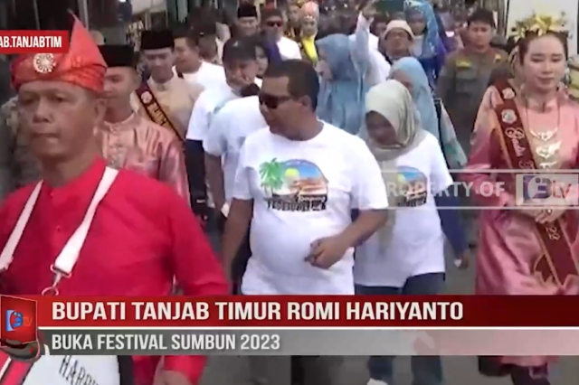 BUPATI TANJAB TIMUR ROMI HARIYANTO BUKA FESTIVAL SUMBUN 2023