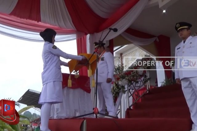 BUPATI BUNGO MASHURI JADI IRUP PENGIBARAN BENDERA MERAH PUTIH