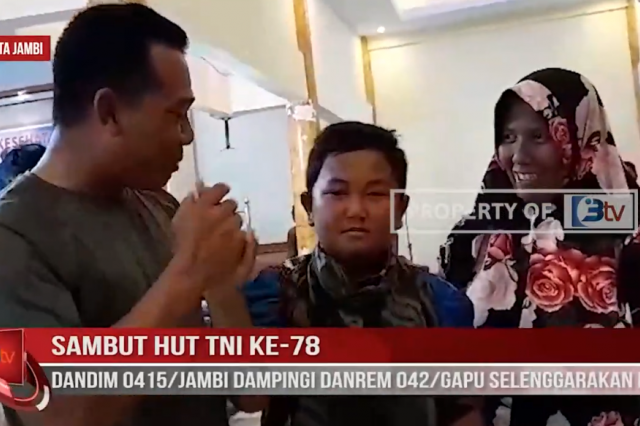 SAMBUT HUT TNI KE 78, DANDIM 0415 JAMBI DAMPINGI DANREM 042 GAPU SELENGGARAKAN BAKSOS