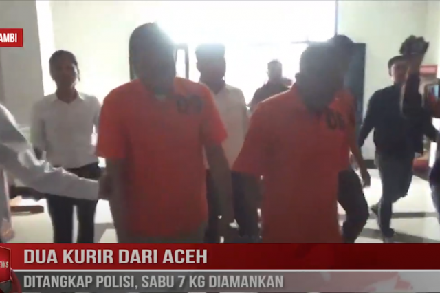 DUA KURIR DARI ACEH DITANGKAP POLISI, SABU 7 KG DIAMANKAN