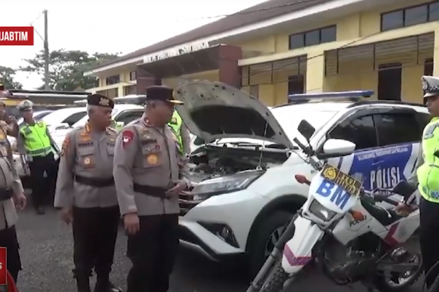 WAKA POLDA JAMBI PIMPIN APEL KESIAPAN SATGASRES OMB DI MAKO POLRES TANJAB TIMUR