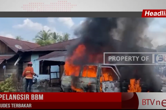 MOBIL PELANGSIR BBM DI BUNGO LUDES TERBAKAR