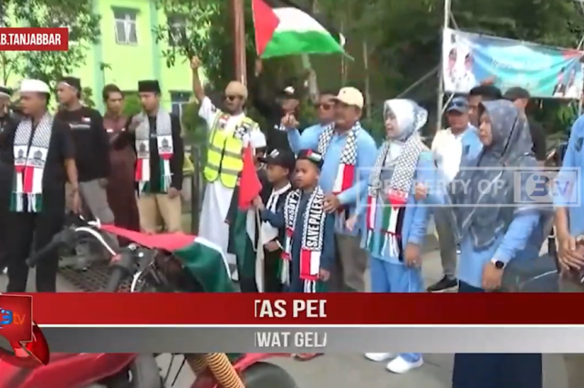 GERAKAN SOLIDARITAS PEDULI PALESTINA, PULUHAN IKHWAN DAN AKHWAT GELAR ORASI PEDULI PALESTINA