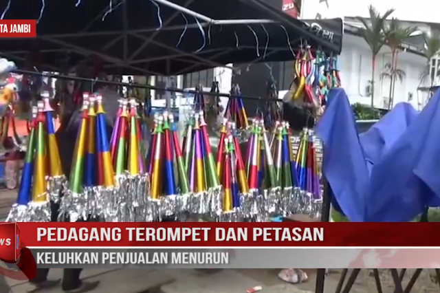 PEDAGANG TEROMPET DAN PETASAN KELUHKAN PENJUALAN MENURUN