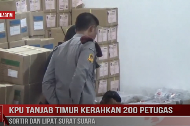 KPU TANJAB TIMUR KERAHKAN 200 PETUGAS SORTIR DAN LIPAT SURAT SUARA