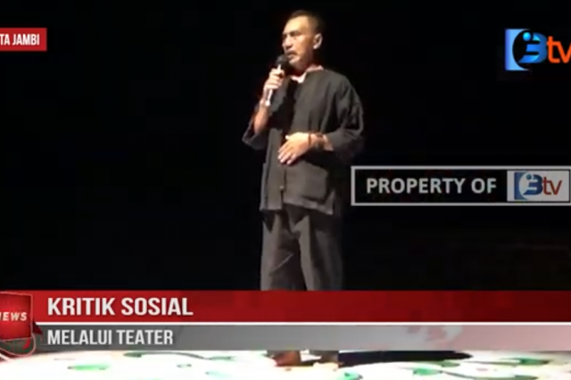 KRITIK SOSIAL MELALUI TEATER