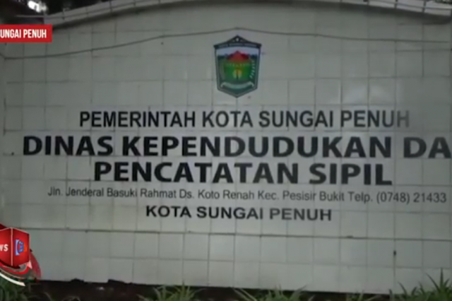 JELANG HARI PENCOBLOSAN PEMILU 2024, DISDUKCAPIL SUNGAI PENUH TERUS LAKUKAN PEREKAMAN E KTP