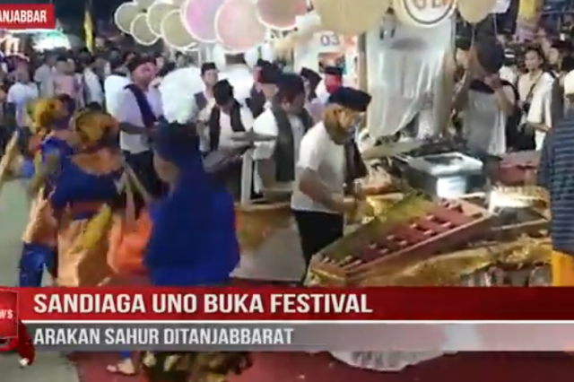 SANDIAGA UNO BUKA FESTIVAL ARAKAN SAHUR DITANJABBARAT