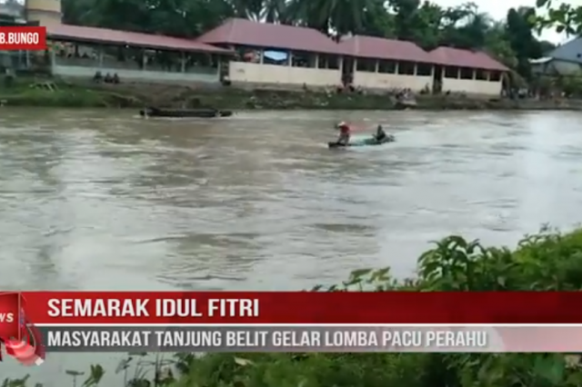 SEMARAK IDUL FITRI, MASYARAKAT TANJUNG BELIT GELAR LOMBA PACU PERAHU