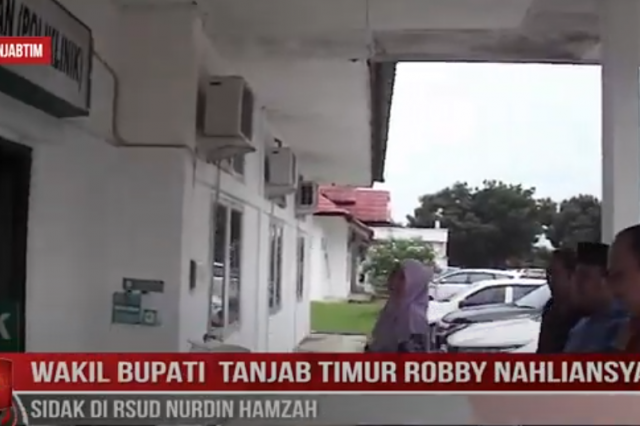 WAKIL BUPATI  TANJAB TIMUR ROBBY NAHLIANSYAH SIDAK DI RSUD NURDIN HAMZAH