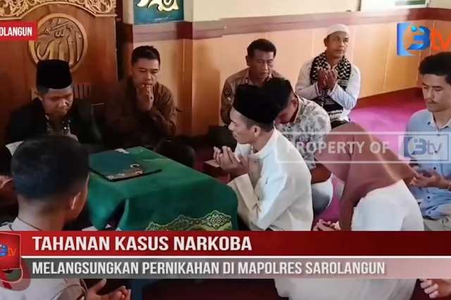 TAHANAN KASUS NARKOBA MELANGSUNGKAN PERNIKAHAN DI MAPOLRES SAROLANGUN