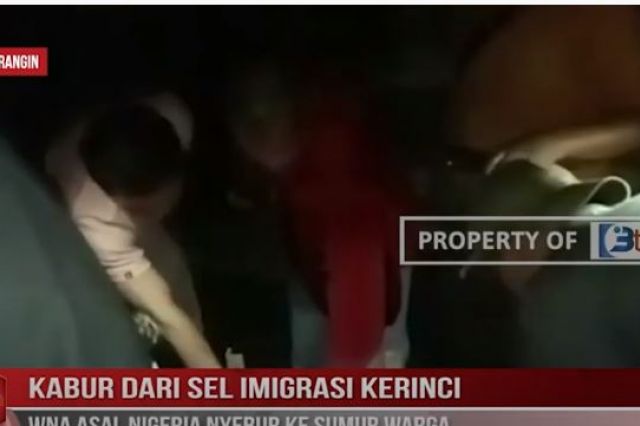 KABUR DARI SEL IMIGRASI KERINCI WNA ASAL NIGERIA NYEBUR KE SUMUR WARGA