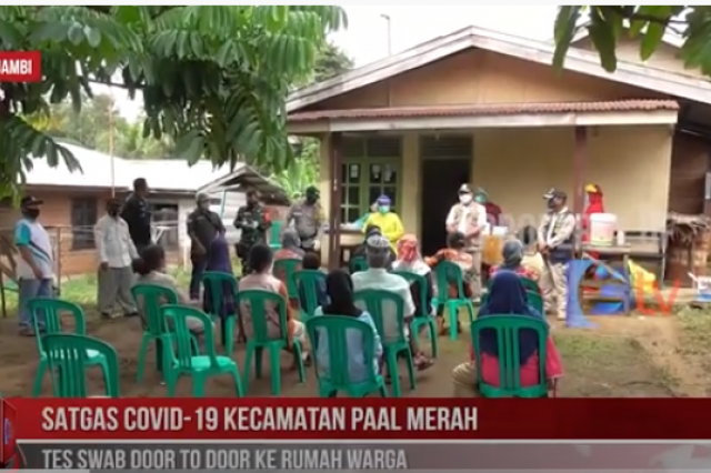 SATGAS COVID 19 KECAMATAN PAAL MERAH, TES SWAB DOOR TO DOOR KE RUMAH WARGA